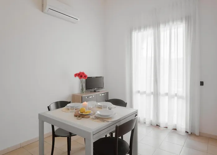 Stylish Le Fontane 1 Bedrapt B3 Sleeps 3 Apartamento